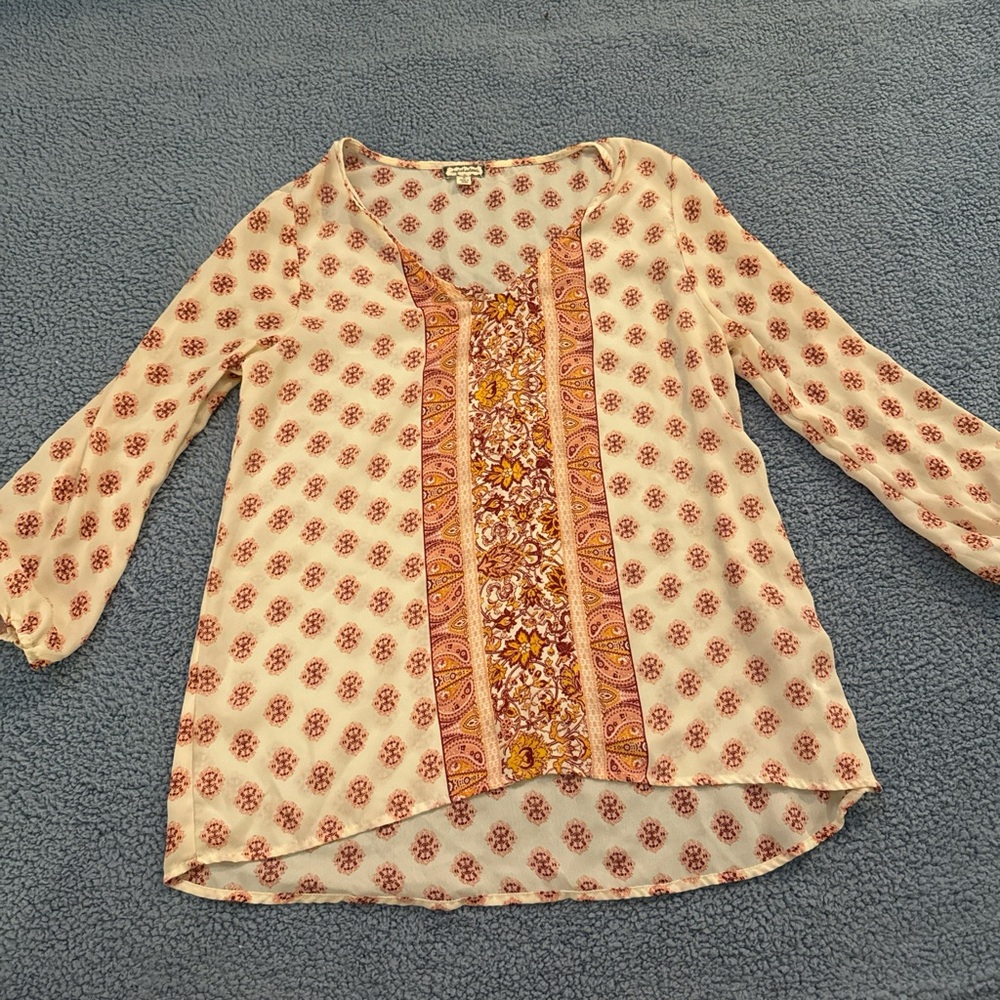 Eyeshadow Cream and Orange Patterned Blouse